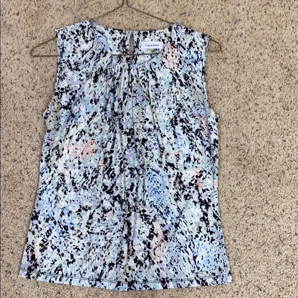 Sleeveless Top